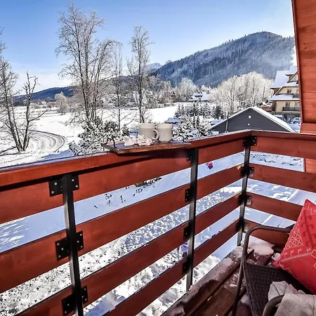 Aparteo Kriscell Apartment *